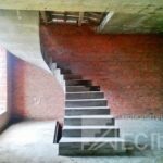 П образная бетонная лестница с забежными ступенями. с.Верх тула.